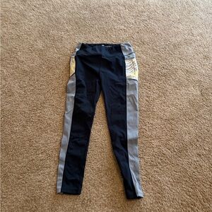 Korsa Black and Gray Leggings